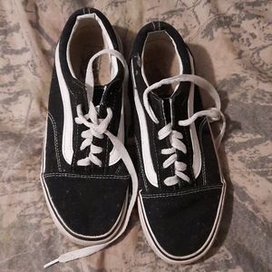 Vans Size 5.5 (S5)